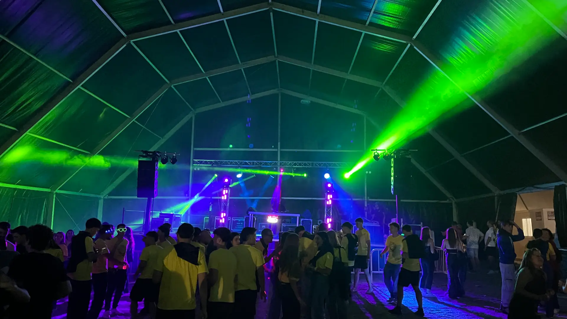 ¿CÓMO ILUMINAR UN CONCIERTO? Claves para crear un espectáculo inolvidable en Lleida y Catalunya