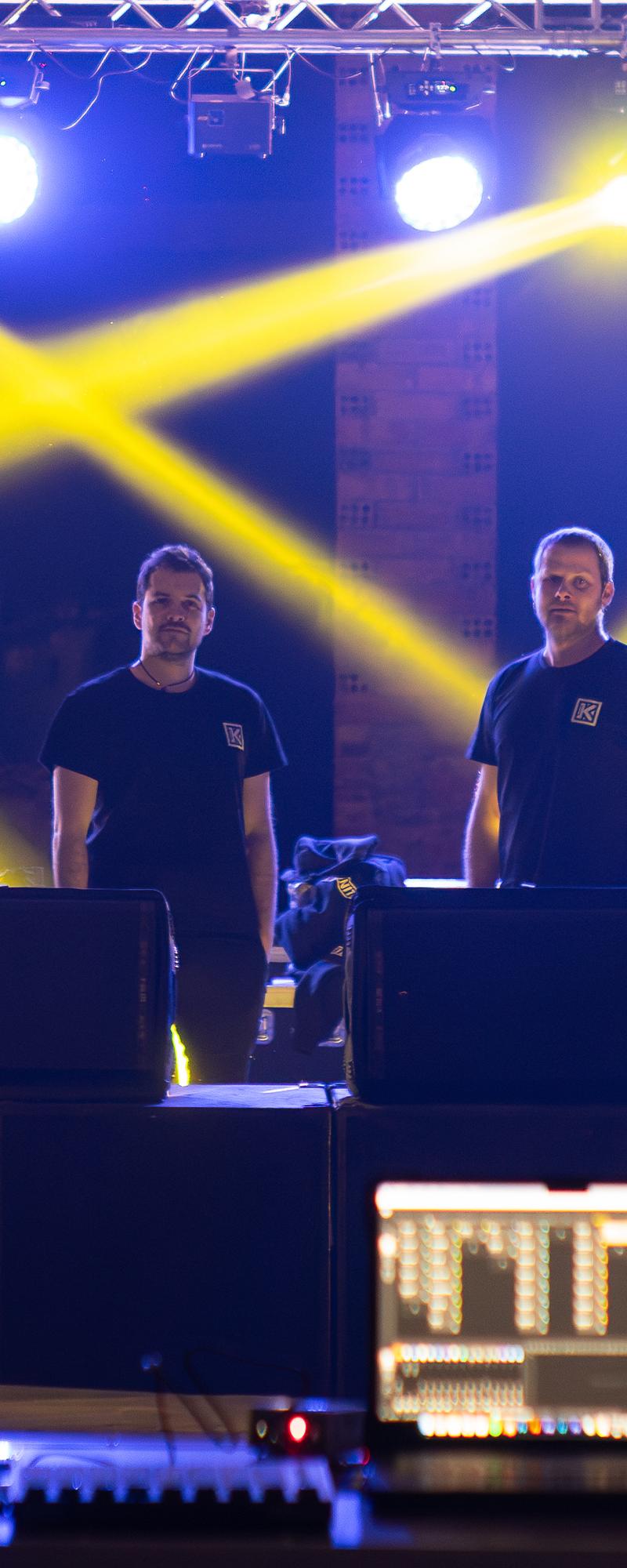Equipo Kreisel Events en producción — montaje de evento en directo 2